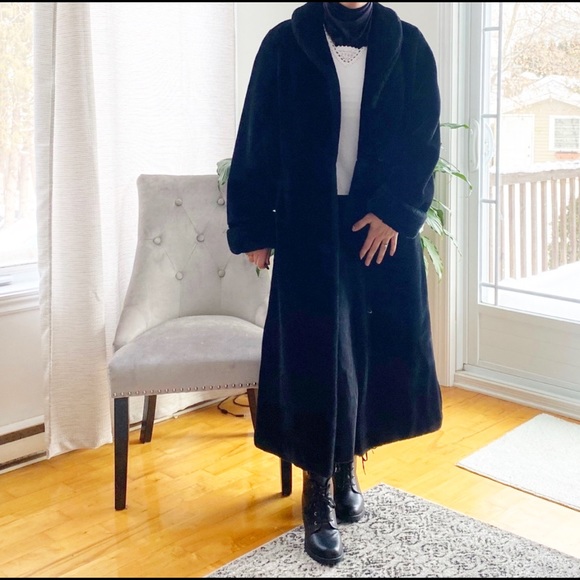 Vintage Jackets & Blazers - Long Fur Coat